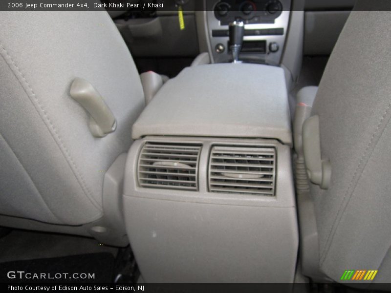 Dark Khaki Pearl / Khaki 2006 Jeep Commander 4x4