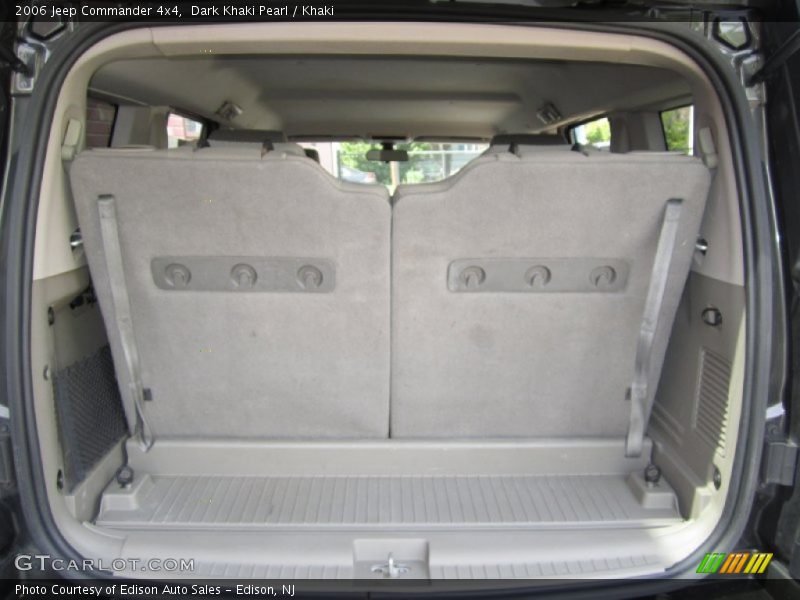 Dark Khaki Pearl / Khaki 2006 Jeep Commander 4x4