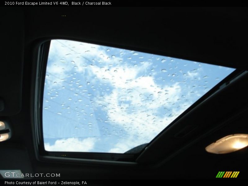 Black / Charcoal Black 2010 Ford Escape Limited V6 4WD