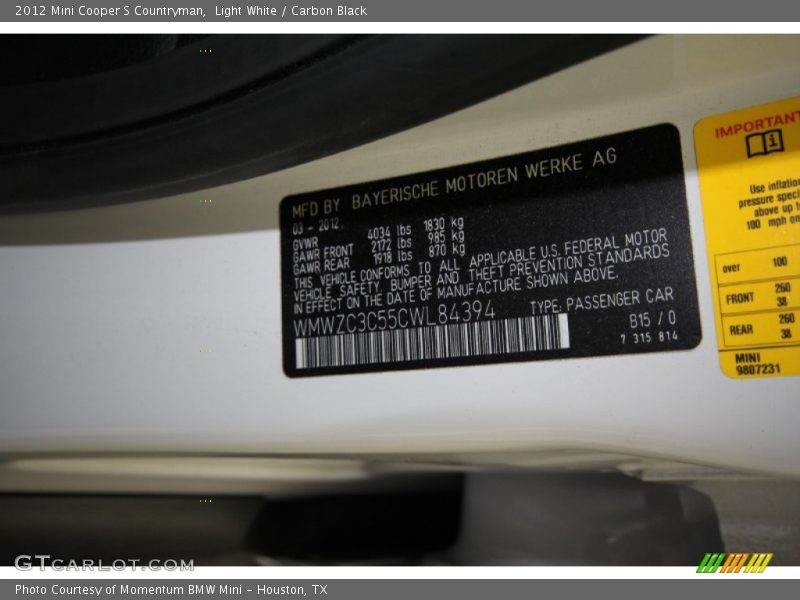 Light White / Carbon Black 2012 Mini Cooper S Countryman