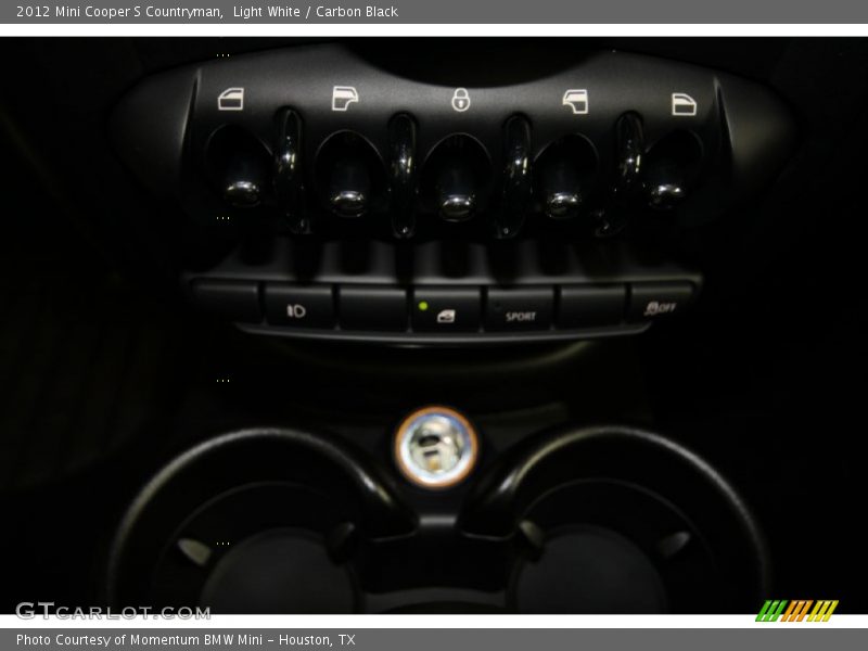 Light White / Carbon Black 2012 Mini Cooper S Countryman