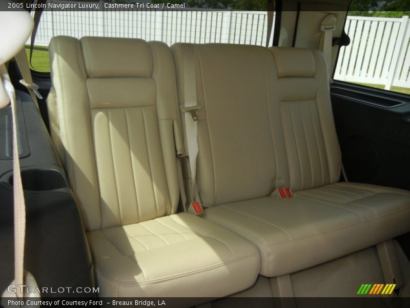 Cashmere Tri Coat / Camel 2005 Lincoln Navigator Luxury