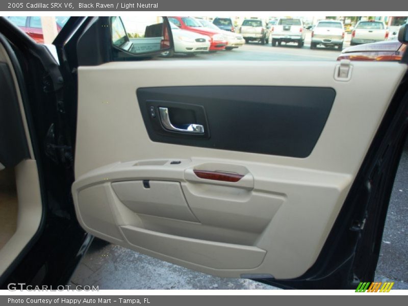 Black Raven / Light Neutral 2005 Cadillac SRX V6