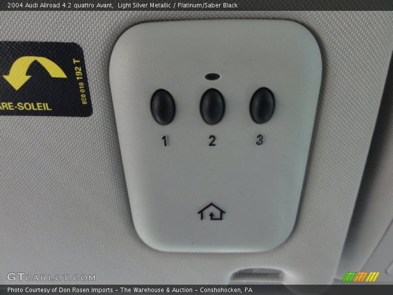Light Silver Metallic / Platinum/Saber Black 2004 Audi Allroad 4.2 quattro Avant
