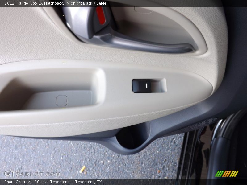 Midnight Black / Beige 2012 Kia Rio Rio5 LX Hatchback