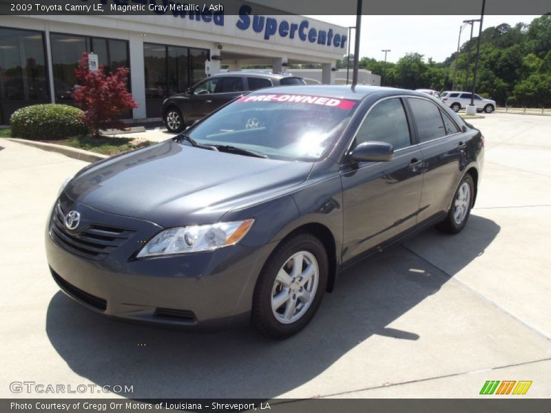 Magnetic Gray Metallic / Ash 2009 Toyota Camry LE