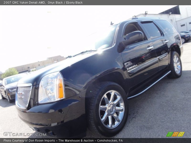 Onyx Black / Ebony Black 2007 GMC Yukon Denali AWD