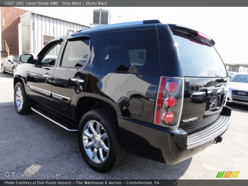 Onyx Black / Ebony Black 2007 GMC Yukon Denali AWD