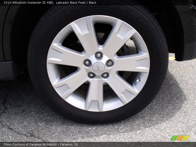 Labrador Black Pearl / Black 2010 Mitsubishi Outlander SE 4WD