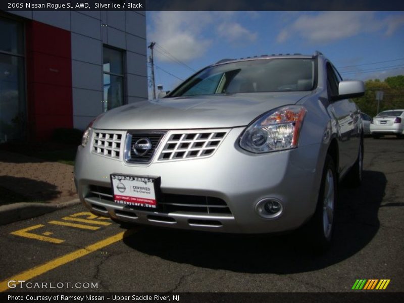 Silver Ice / Black 2009 Nissan Rogue SL AWD
