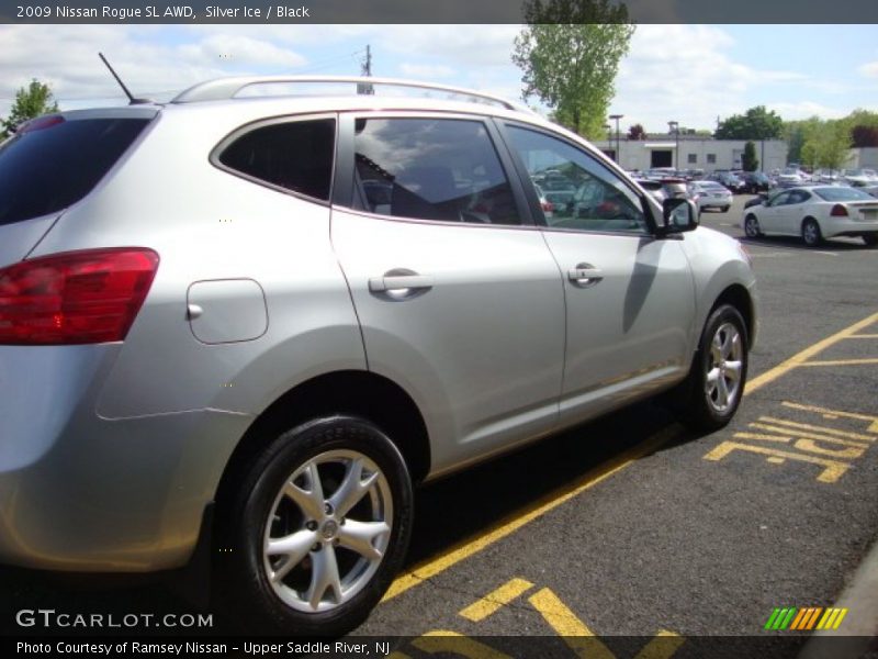 Silver Ice / Black 2009 Nissan Rogue SL AWD