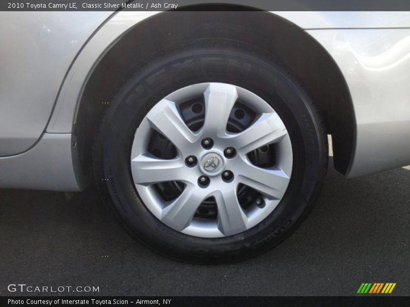 Classic Silver Metallic / Ash Gray 2010 Toyota Camry LE