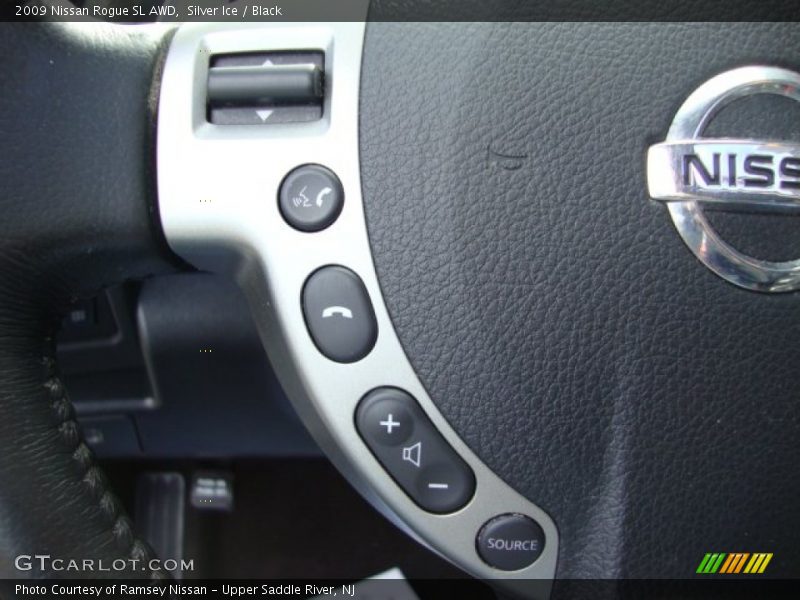 Silver Ice / Black 2009 Nissan Rogue SL AWD