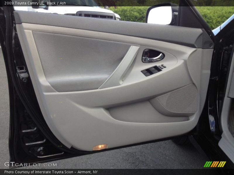 Black / Ash 2009 Toyota Camry LE