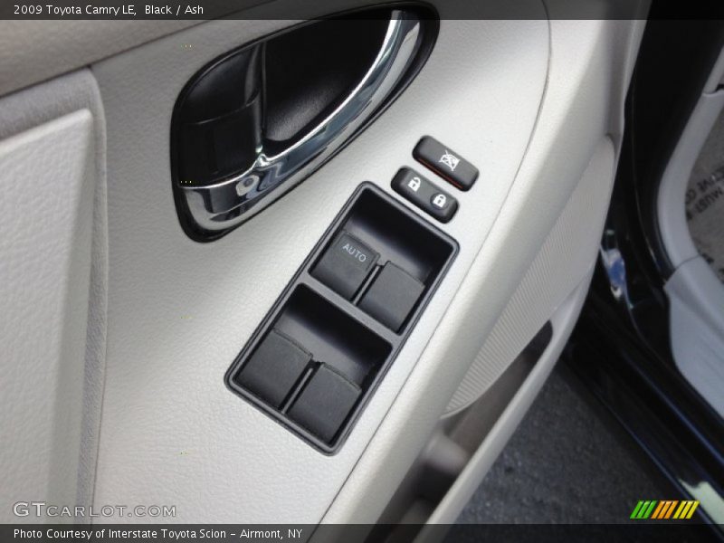 Black / Ash 2009 Toyota Camry LE