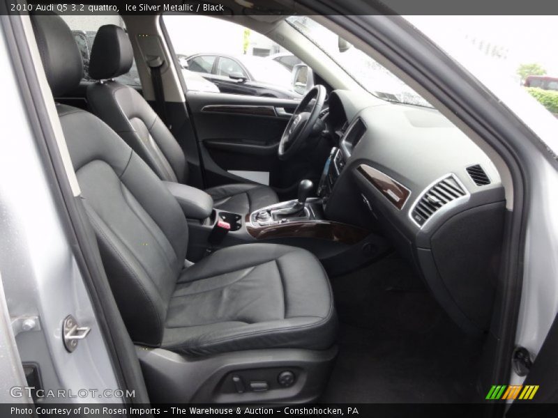 Ice Silver Metallic / Black 2010 Audi Q5 3.2 quattro