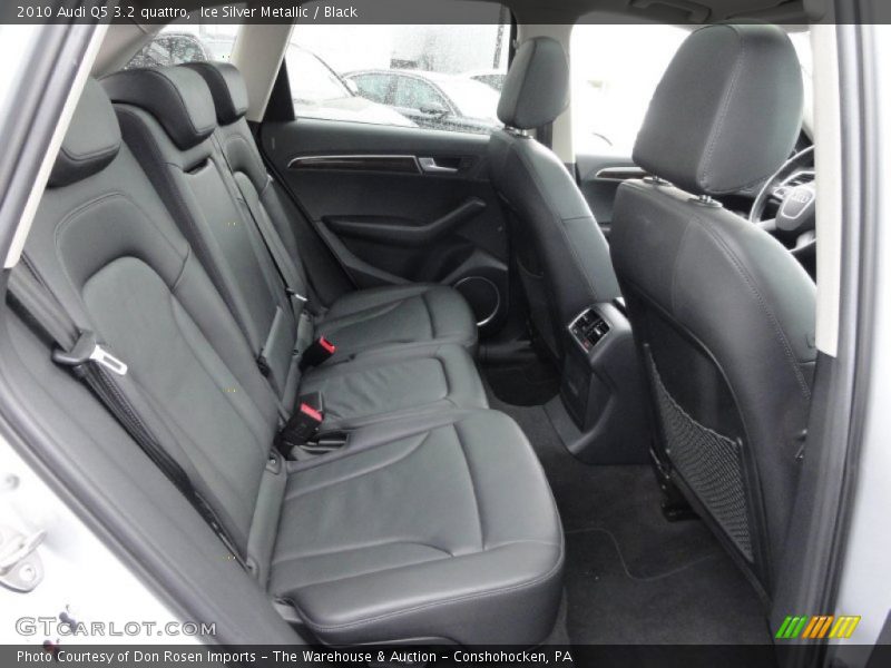 Ice Silver Metallic / Black 2010 Audi Q5 3.2 quattro