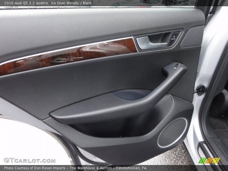 Ice Silver Metallic / Black 2010 Audi Q5 3.2 quattro