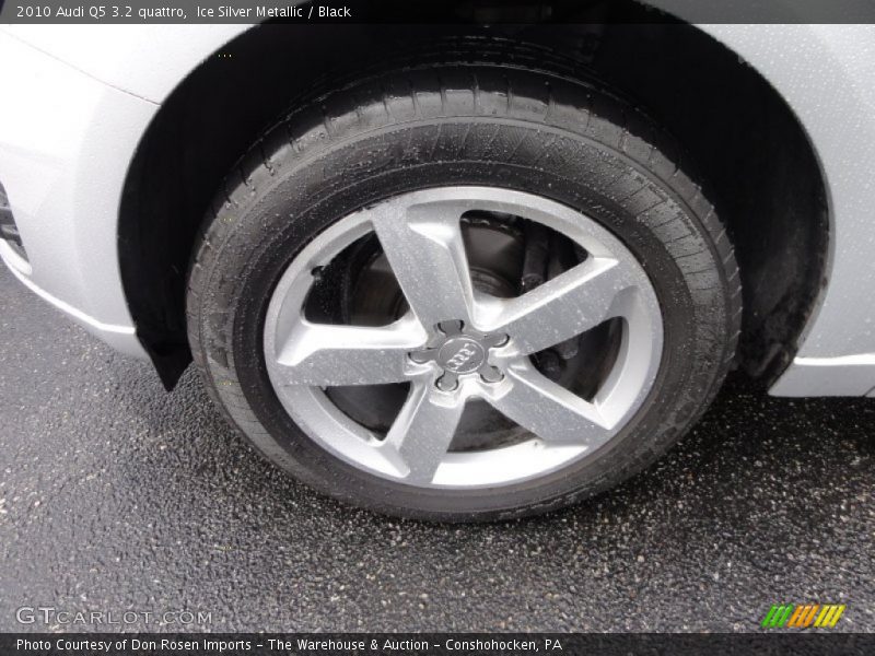 Ice Silver Metallic / Black 2010 Audi Q5 3.2 quattro