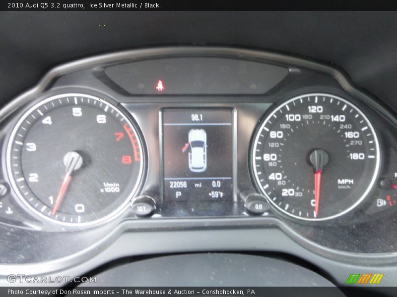Ice Silver Metallic / Black 2010 Audi Q5 3.2 quattro