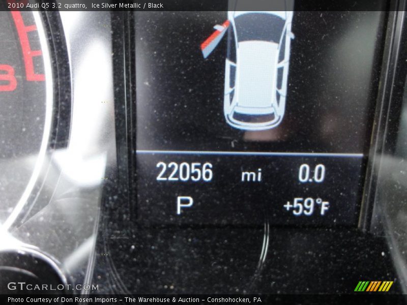 Ice Silver Metallic / Black 2010 Audi Q5 3.2 quattro