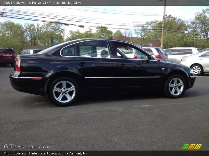 Black / Grey 2004 Volkswagen Passat GLX Sedan