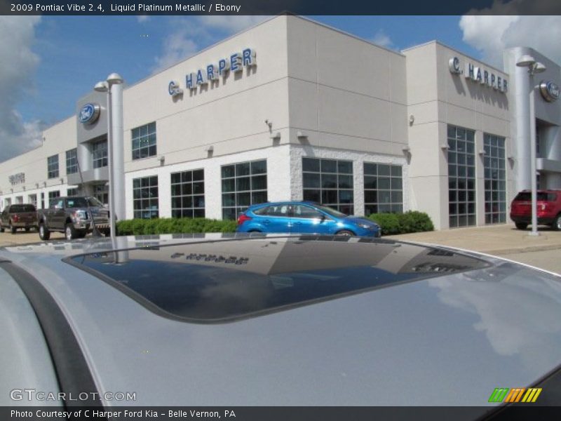 Liquid Platinum Metallic / Ebony 2009 Pontiac Vibe 2.4