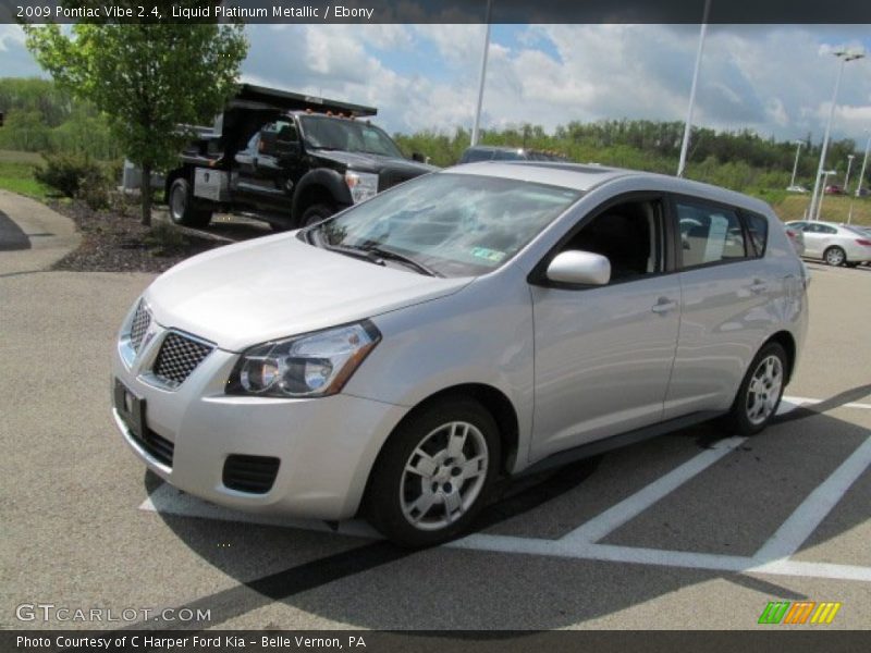Liquid Platinum Metallic / Ebony 2009 Pontiac Vibe 2.4
