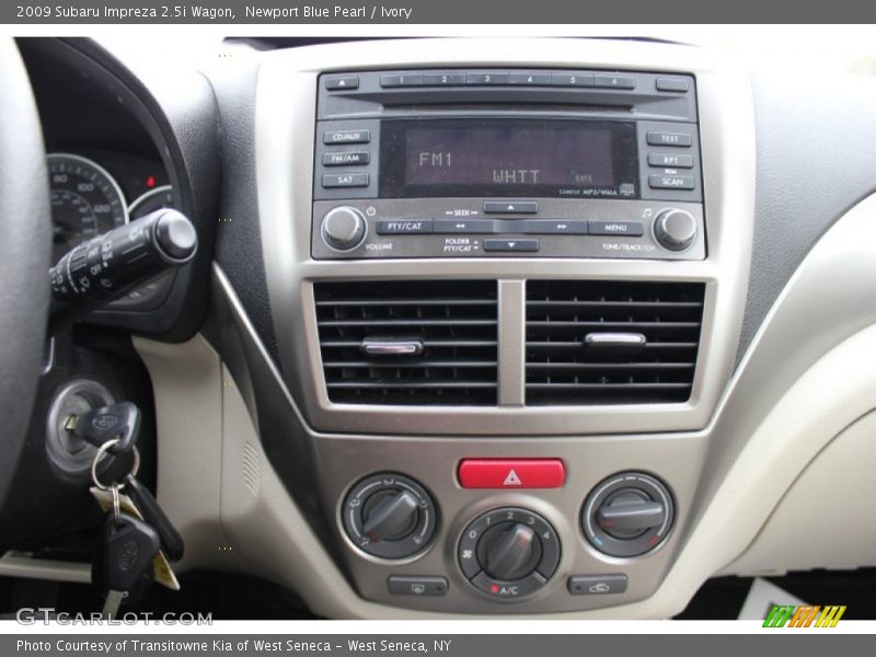 Newport Blue Pearl / Ivory 2009 Subaru Impreza 2.5i Wagon