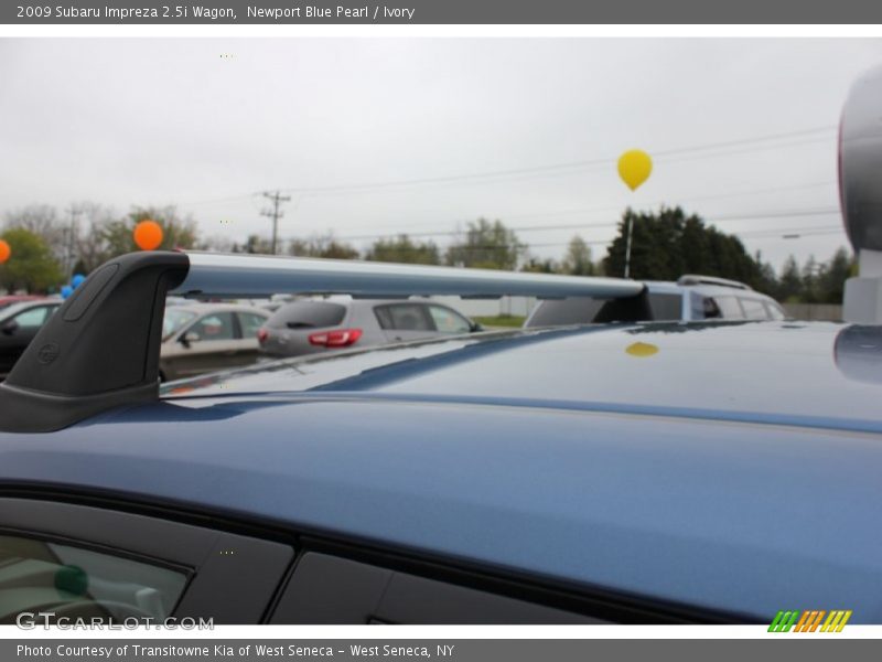 Newport Blue Pearl / Ivory 2009 Subaru Impreza 2.5i Wagon
