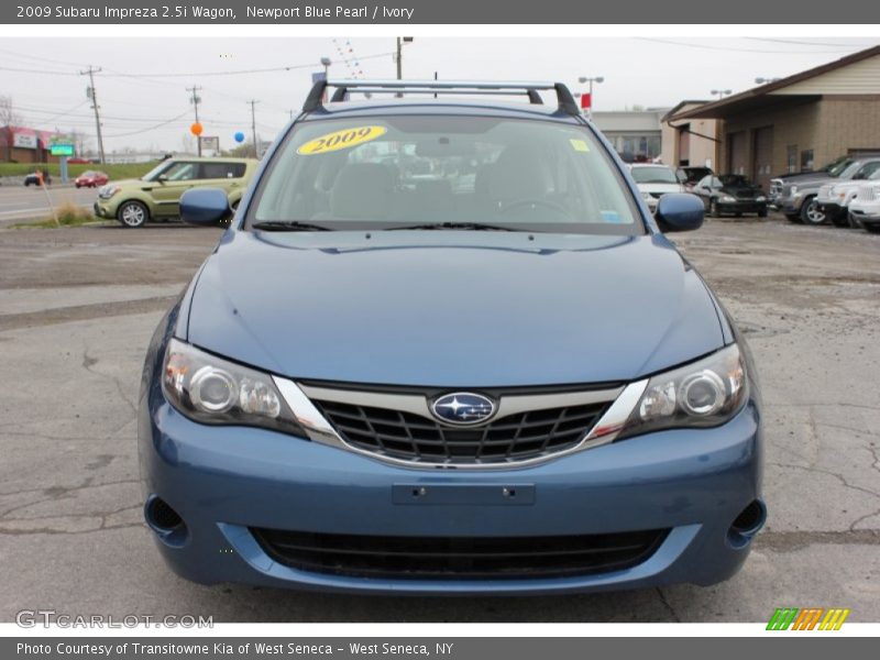 Newport Blue Pearl / Ivory 2009 Subaru Impreza 2.5i Wagon