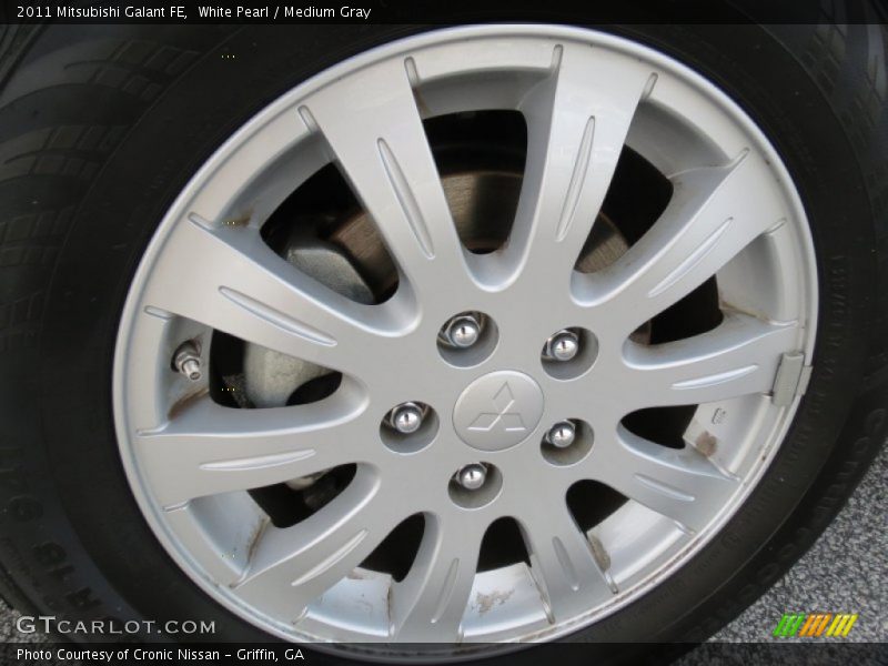 White Pearl / Medium Gray 2011 Mitsubishi Galant FE
