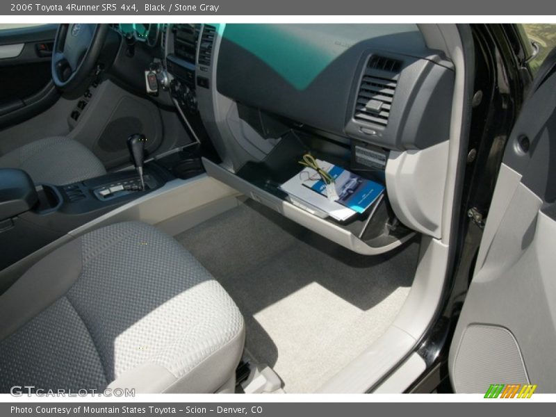 Black / Stone Gray 2006 Toyota 4Runner SR5 4x4