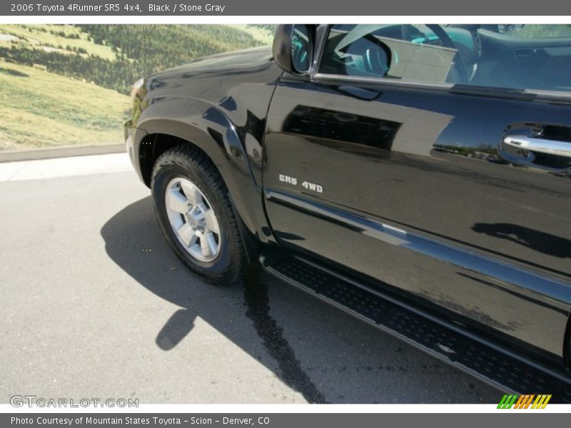 Black / Stone Gray 2006 Toyota 4Runner SR5 4x4