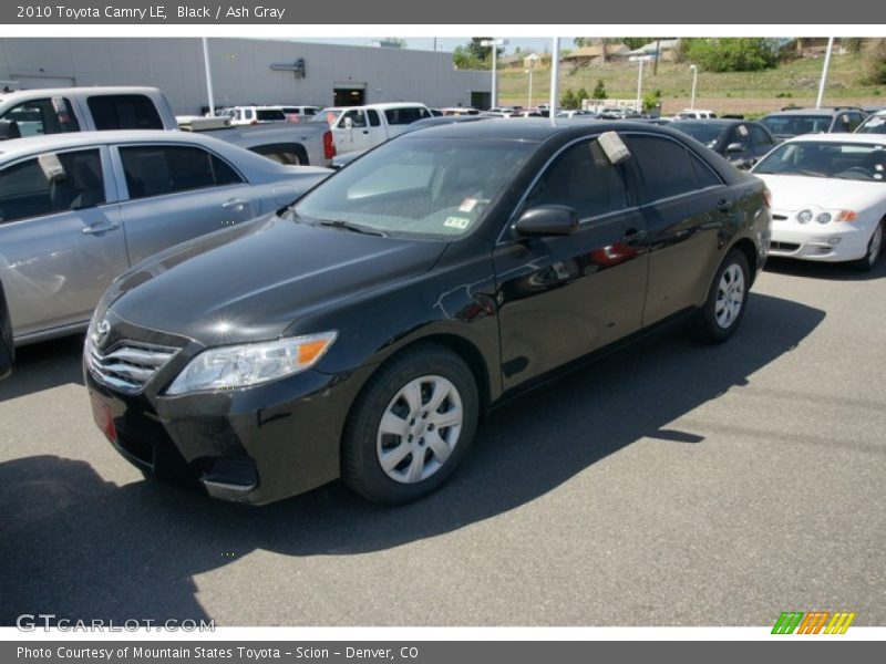 Black / Ash Gray 2010 Toyota Camry LE