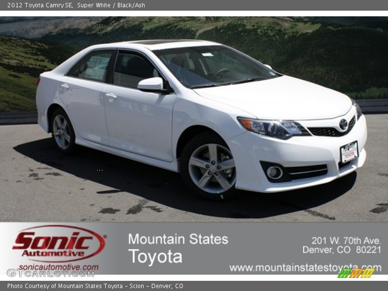 Super White / Black/Ash 2012 Toyota Camry SE