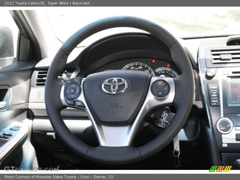 Super White / Black/Ash 2012 Toyota Camry SE