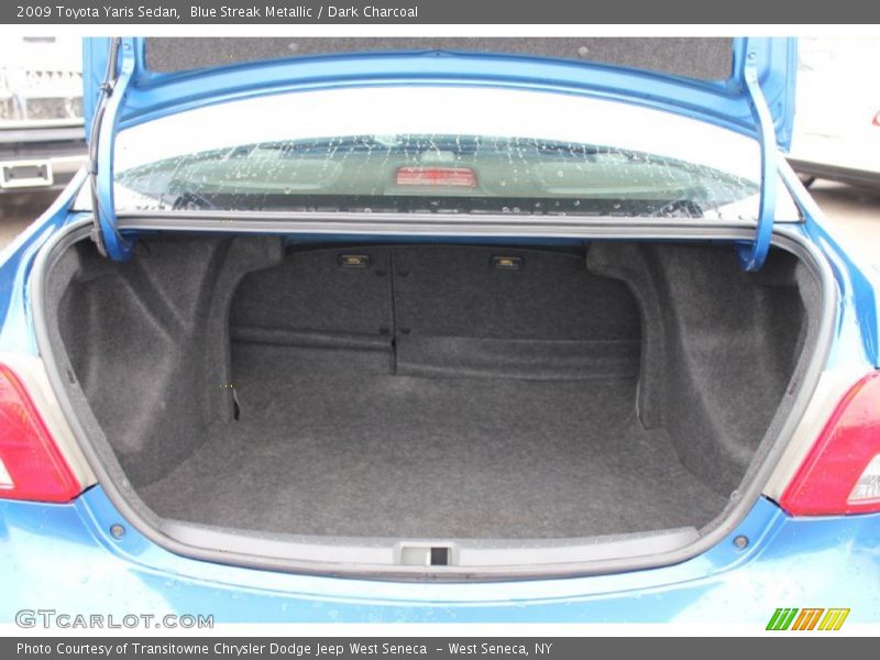 Blue Streak Metallic / Dark Charcoal 2009 Toyota Yaris Sedan