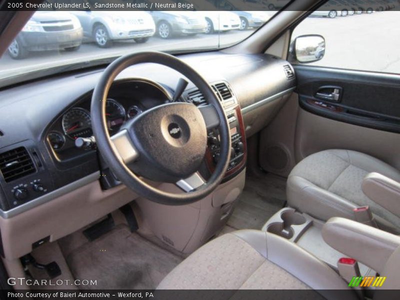 Sandstone Metallic / Neutral Beige 2005 Chevrolet Uplander LS
