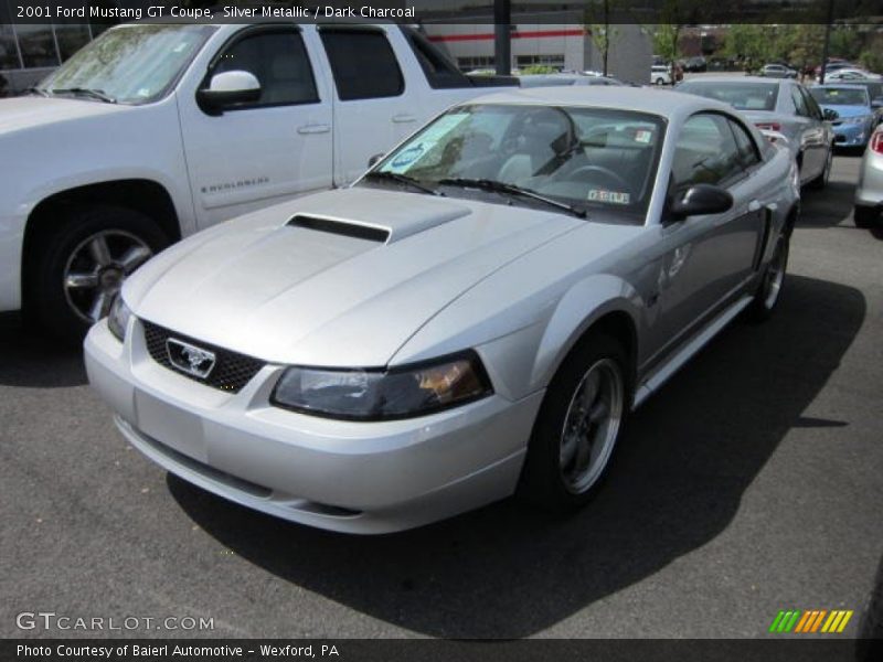 Silver Metallic / Dark Charcoal 2001 Ford Mustang GT Coupe