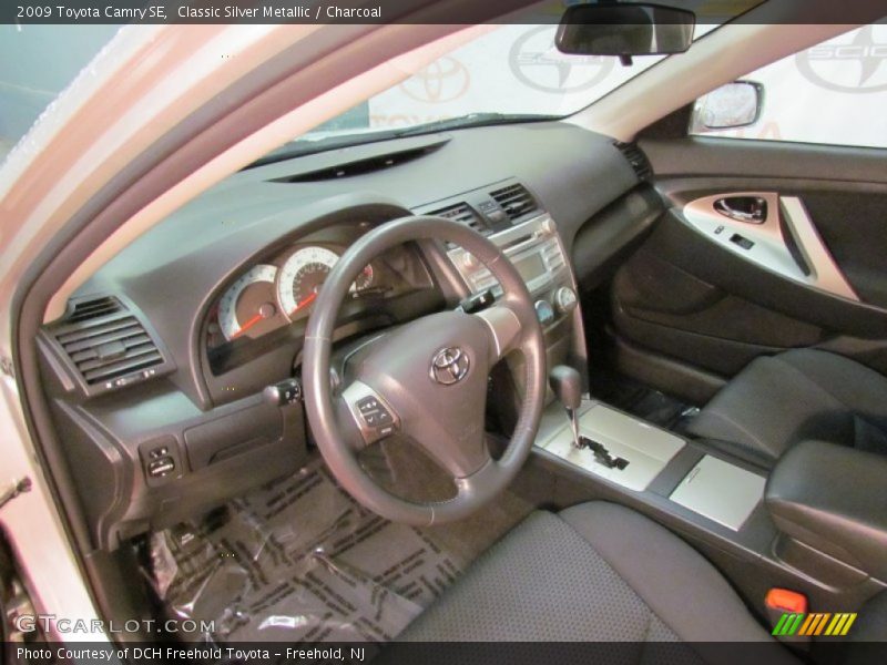 Classic Silver Metallic / Charcoal 2009 Toyota Camry SE