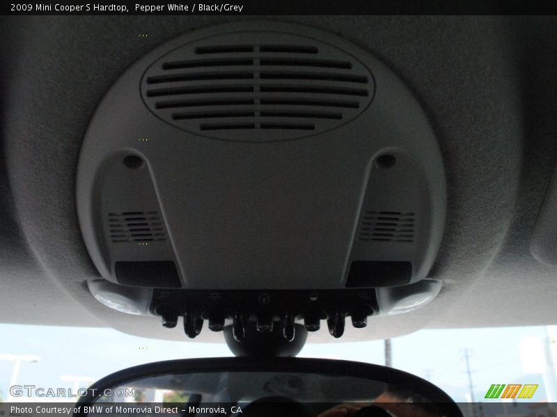 Pepper White / Black/Grey 2009 Mini Cooper S Hardtop
