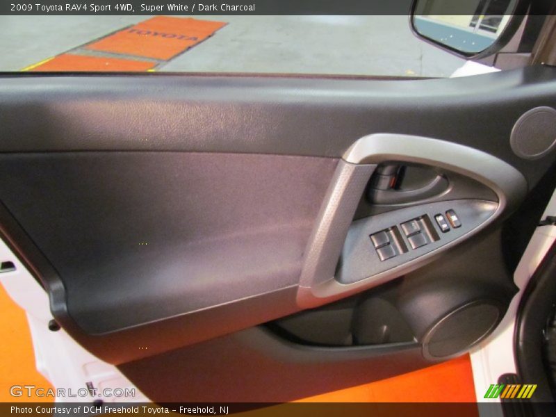 Super White / Dark Charcoal 2009 Toyota RAV4 Sport 4WD