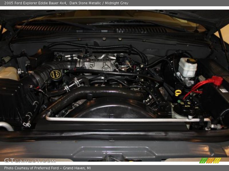 Dark Stone Metallic / Midnight Grey 2005 Ford Explorer Eddie Bauer 4x4