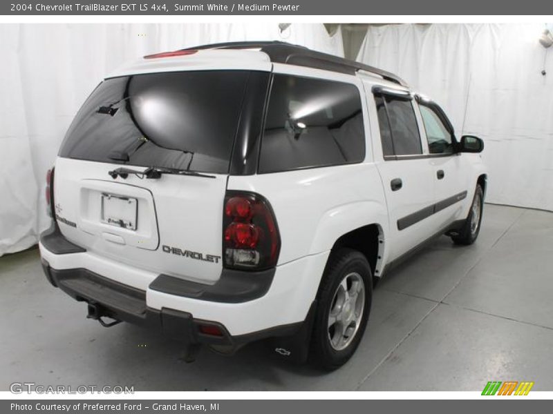 Summit White / Medium Pewter 2004 Chevrolet TrailBlazer EXT LS 4x4