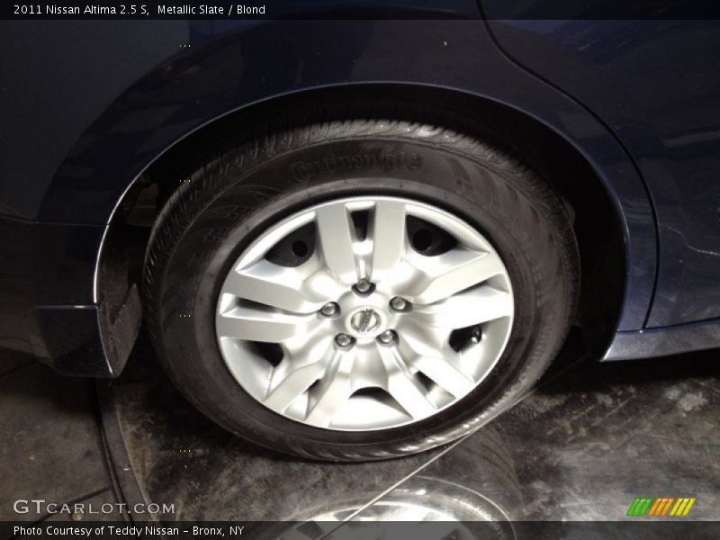 Metallic Slate / Blond 2011 Nissan Altima 2.5 S