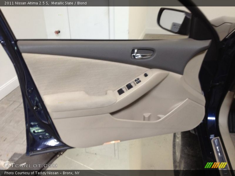 Metallic Slate / Blond 2011 Nissan Altima 2.5 S