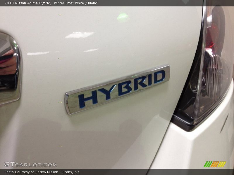 Winter Frost White / Blond 2010 Nissan Altima Hybrid