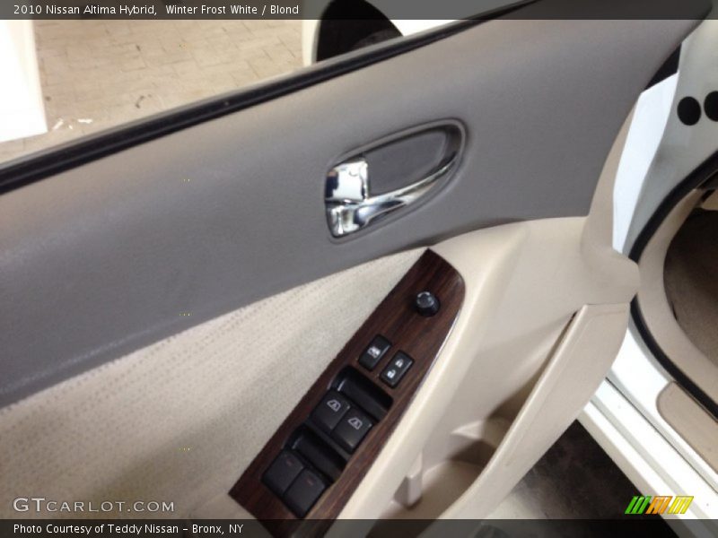 Winter Frost White / Blond 2010 Nissan Altima Hybrid