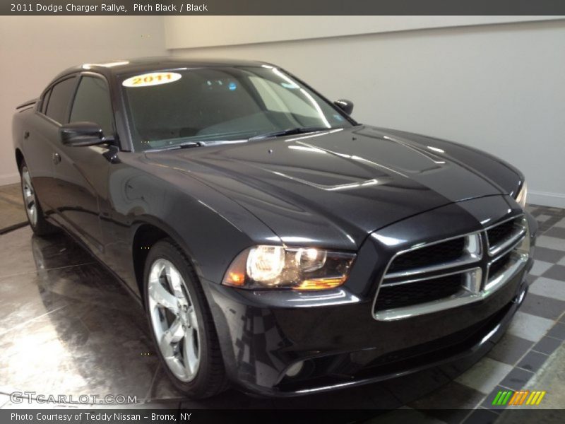 Pitch Black / Black 2011 Dodge Charger Rallye